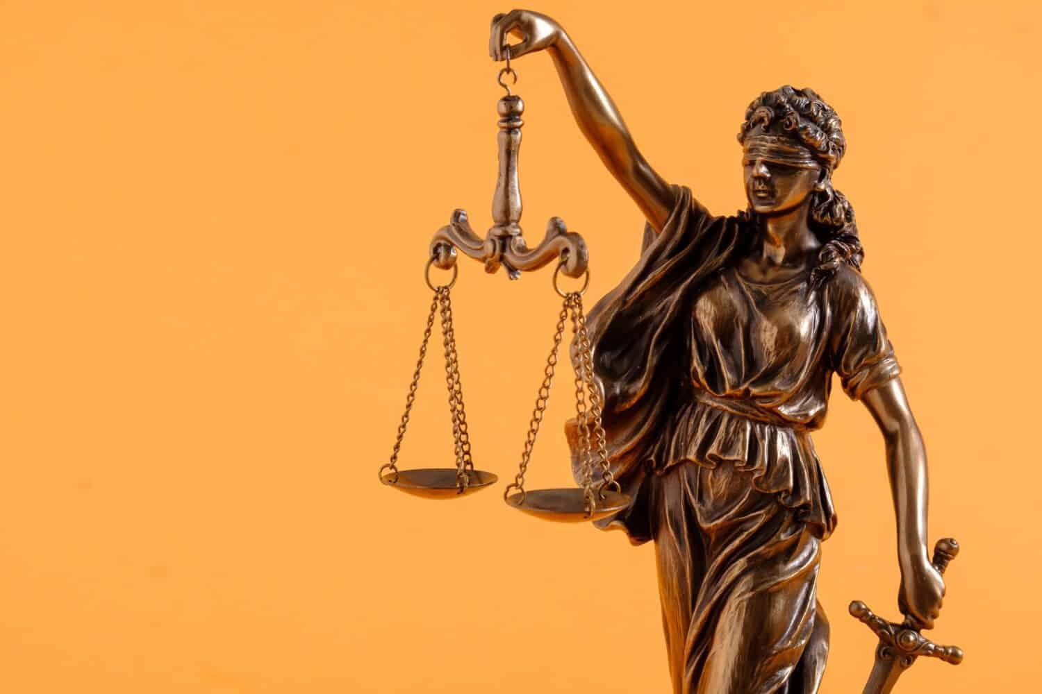 Legal Lean: Streamlining Law Firm Processes for Increasing Client Value